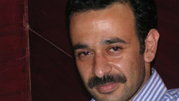الصحفي عمرو بدر
